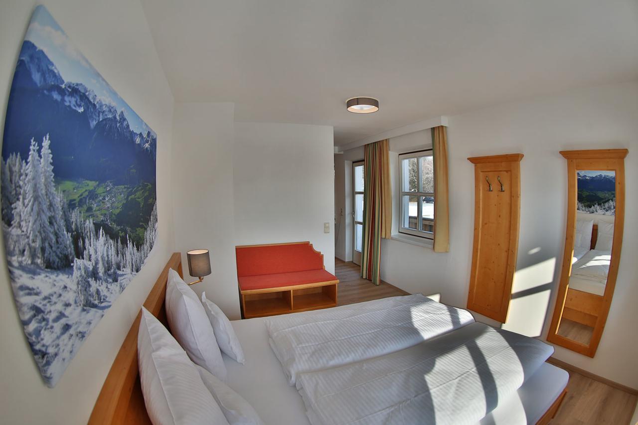 Landgasthof Pfeffermuehle Kotschach-Mauthen ภายนอก รูปภาพ